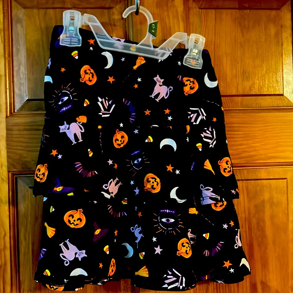 New Halloween Girls Skirt XL 14-16 NWT Unique